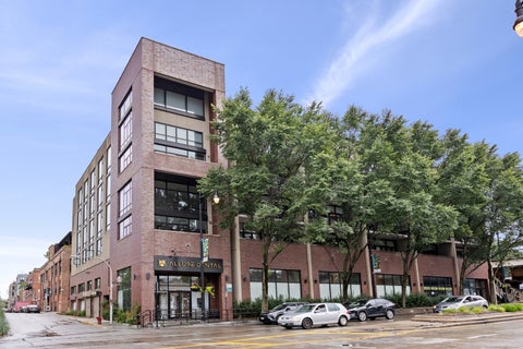 Photo of 3946 N RAVENSWOOD Avenue #510, Chicago, IL 60613 (MLS # 12696331)