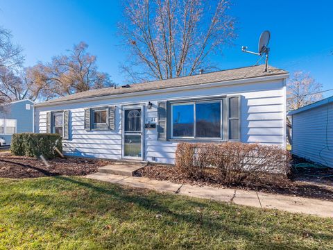 Photo of 1621 Innercircle Drive, Crest Hill, IL 60403 (MLS # 12521870)