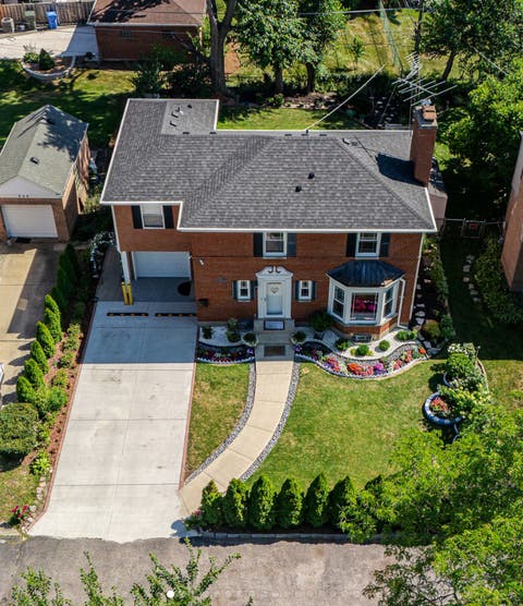 Photo of 907 E Central Road, Mount Prospect, IL 60056 (MLS # 12714361)