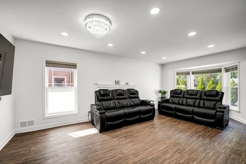 Tiny photo for 907 E Central Road, Mount Prospect, IL 60056 (MLS # 12714361)
