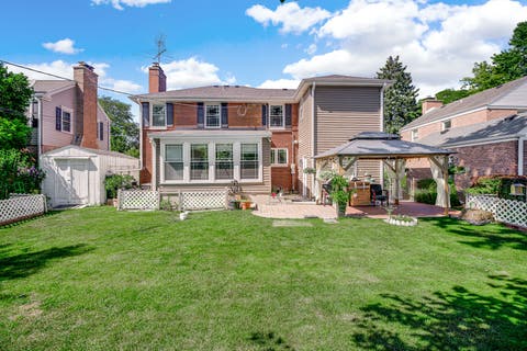 Tiny photo for 907 E Central Road, Mount Prospect, IL 60056 (MLS # 12714361)