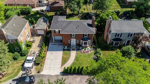 Tiny photo for 907 E Central Road, Mount Prospect, IL 60056 (MLS # 12714361)