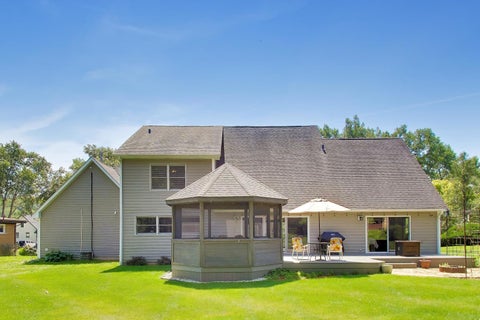 Tiny photo for 1004 N Harrison Street, Algonquin, IL 60102 (MLS # 12751669)