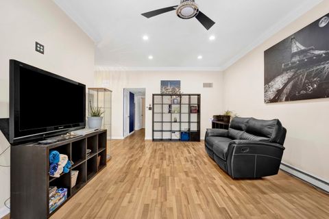 Tiny photo for 9804 S KARLOV Avenue #D, Oak Lawn, IL 60453 (MLS # 12547509)