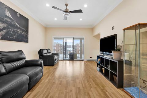 Tiny photo for 9804 S KARLOV Avenue #D, Oak Lawn, IL 60453 (MLS # 12547509)