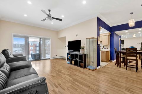 Tiny photo for 9804 S KARLOV Avenue #D, Oak Lawn, IL 60453 (MLS # 12547509)