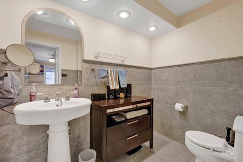 Tiny photo for 9804 S KARLOV Avenue #D, Oak Lawn, IL 60453 (MLS # 12547509)