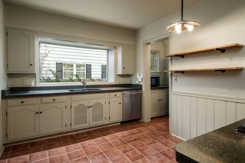 Tiny photo for 2326 CLINTON Place, Rockford, IL 61103 (MLS # 12525487)