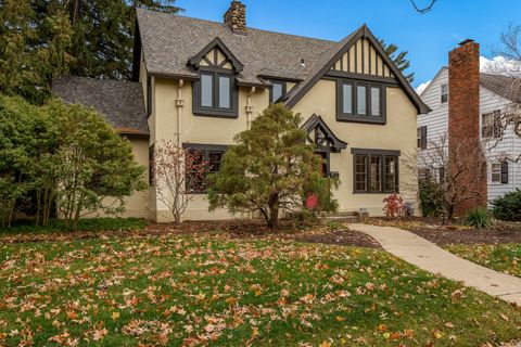 Tiny photo for 2326 CLINTON Place, Rockford, IL 61103 (MLS # 12525487)