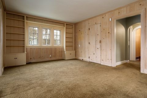 Tiny photo for 2326 CLINTON Place, Rockford, IL 61103 (MLS # 12525487)