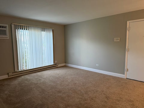 Tiny photo for 164 S Waters Edge Drive #201, Glendale Heights, IL 60139 (MLS # 12728019)