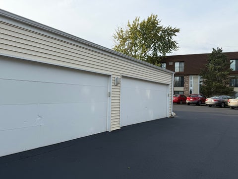 Tiny photo for 164 S Waters Edge Drive #201, Glendale Heights, IL 60139 (MLS # 12728019)
