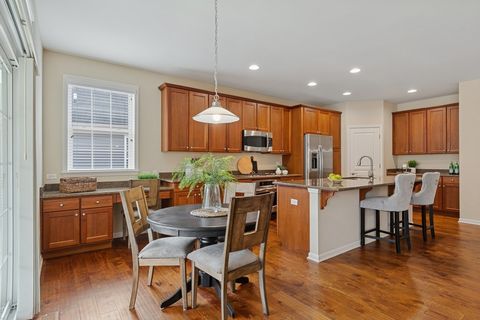 Tiny photo for 2824 Chevy Chase Lane, Naperville, IL 60564 (MLS # 12571901)
