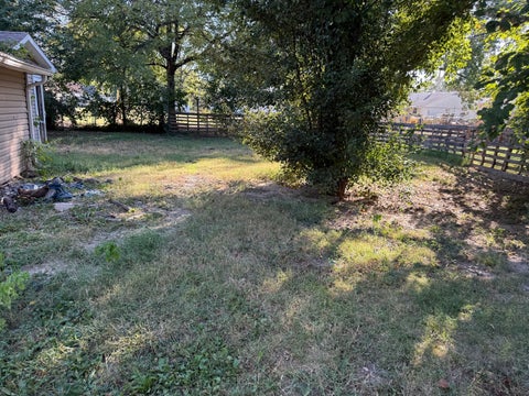 Tiny photo for 905 Glendale Street, Benton, IL 62812 (MLS # 12779979)