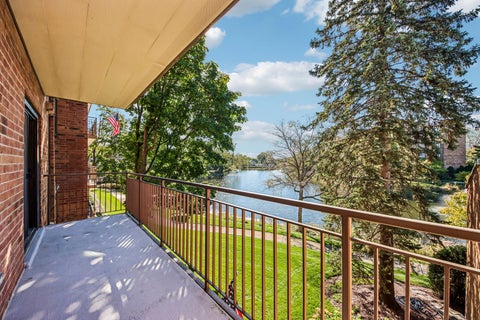 Tiny photo for 701 Lake Hinsdale Drive #201, Willowbrook, IL 60527 (MLS # 12781754)