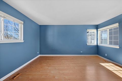 Tiny photo for 1480 Tudor Drive, Mundelein, IL 60060 (MLS # 12594715)