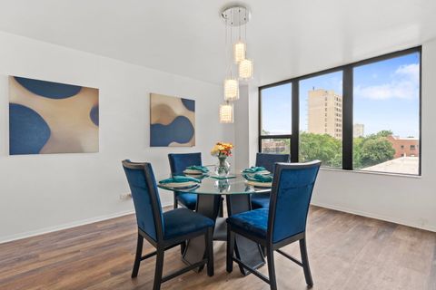 Tiny photo for 5201 S Cornell Avenue #4B, Chicago, IL 60615 (MLS # 12444568)