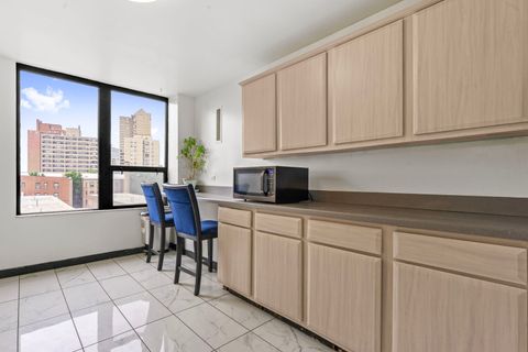 Tiny photo for 5201 S Cornell Avenue #4B, Chicago, IL 60615 (MLS # 12444568)