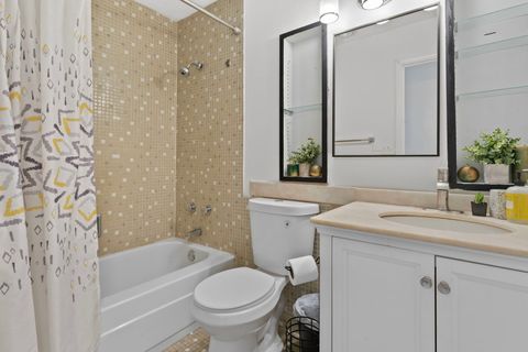 Tiny photo for 5201 S Cornell Avenue #4B, Chicago, IL 60615 (MLS # 12444568)