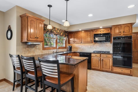 Tiny photo for 2238 Remington Drive, Naperville, IL 60565 (MLS # 12666311)