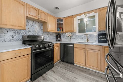 Tiny photo for 726 E 89th Place, Chicago, IL 60619 (MLS # 12519414)