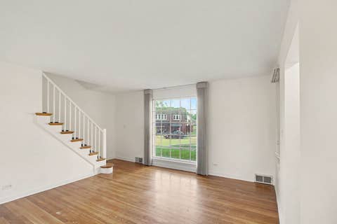 Tiny photo for 706 Broadview Avenue, Highland Park, IL 60035 (MLS # 12726593)