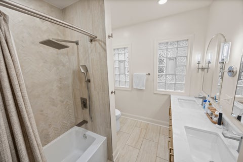 Tiny photo for 8328 S essex Avenue, Chicago, IL 60617 (MLS # 12694042)