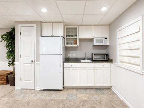 Tiny photo for 376 Amy Court, Glen Ellyn, IL 60137 (MLS # 12703420)