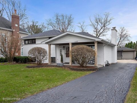 137 Ann Street Clarendon Hills IL 60514