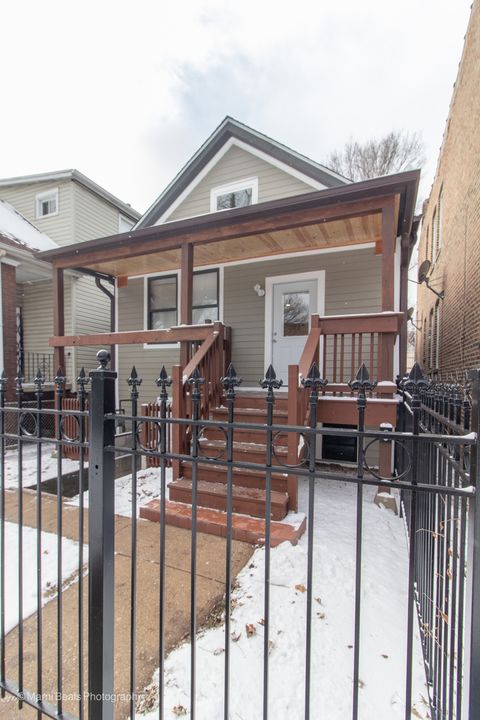 6334 S Saint Lawrence Avenue Chicago IL 60637