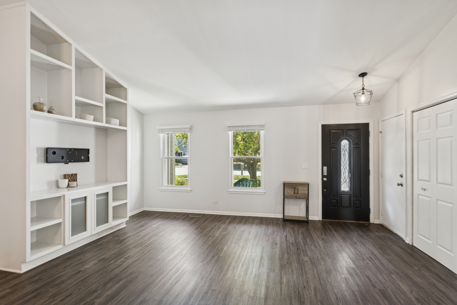 1263 Huntington Drive