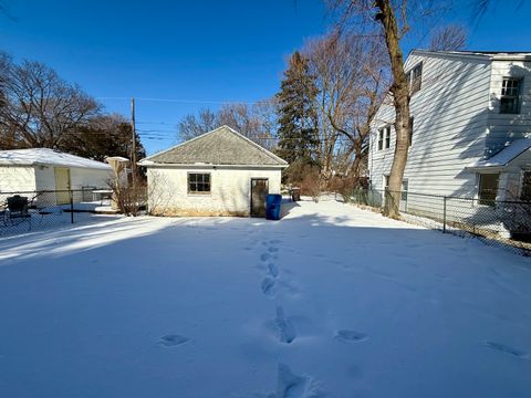 Tiny photo for 1517 Dobson Street, Evanston, IL 60202 (MLS # 12558960)