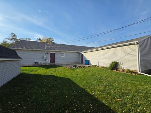 Tiny photo for 404 W 15th Street, Rock Falls, IL 61071 (MLS # 12793717)