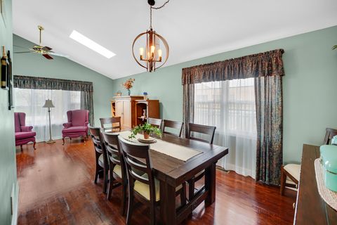 Tiny photo for 3051 183rd Street, Lansing, IL 60438 (MLS # 12620414)