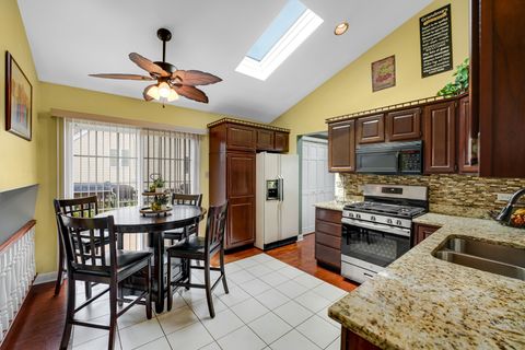 Tiny photo for 3051 183rd Street, Lansing, IL 60438 (MLS # 12620414)