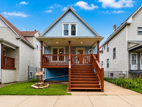 Photo of 4857 W Berenice Avenue, Chicago, IL 60641 (MLS # 12732083)