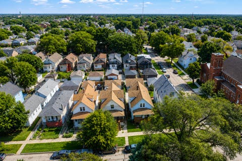 Tiny photo for 4857 W Berenice Avenue, Chicago, IL 60641 (MLS # 12732083)
