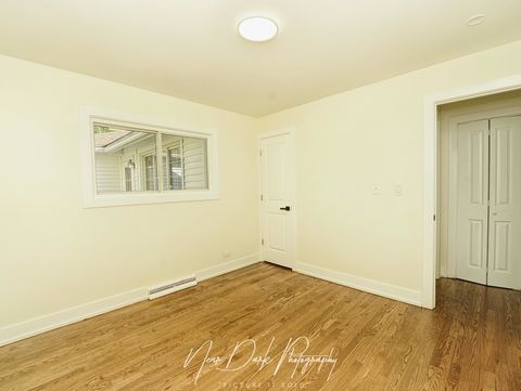 Tiny photo for 837 Wilcox Avenue, Mundelein, IL 60060 (MLS # 12457104)