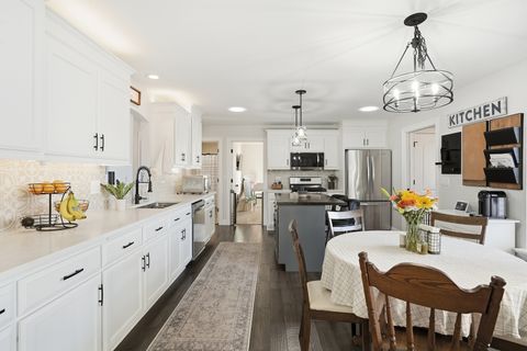 Tiny photo for 542 Doxbury Lane, New Lenox, IL 60451 (MLS # 12579063)