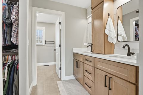 Tiny photo for 542 Doxbury Lane, New Lenox, IL 60451 (MLS # 12579063)