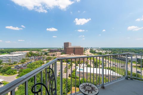 Tiny photo for 40 N Tower Road #16G, Oak Brook, IL 60523 (MLS # 12440039)