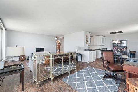 Tiny photo for 40 N Tower Road #16G, Oak Brook, IL 60523 (MLS # 12440039)