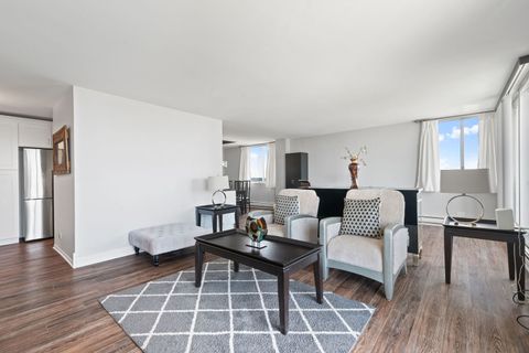 Tiny photo for 40 N Tower Road #16G, Oak Brook, IL 60523 (MLS # 12440039)