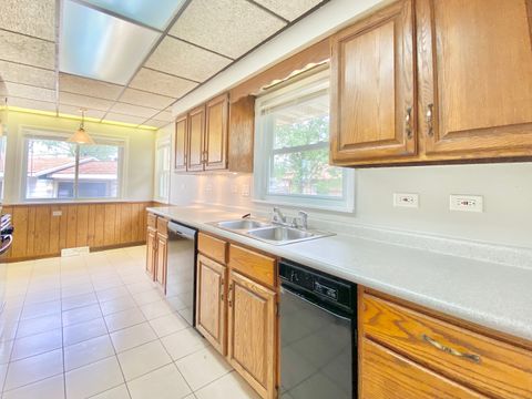 Tiny photo for 664 E 163rd Street, South Holland, IL 60473 (MLS # 12370568)