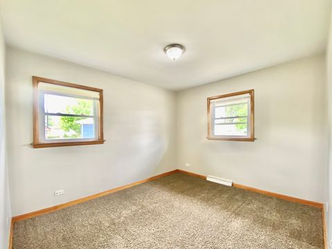 Tiny photo for 664 E 163rd Street, South Holland, IL 60473 (MLS # 12370568)