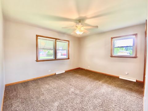 Tiny photo for 664 E 163rd Street, South Holland, IL 60473 (MLS # 12370568)