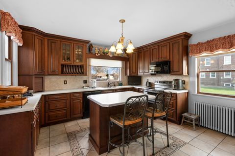 Tiny photo for 205 E Lincoln Avenue, Watseka, IL 60970 (MLS # 12608662)