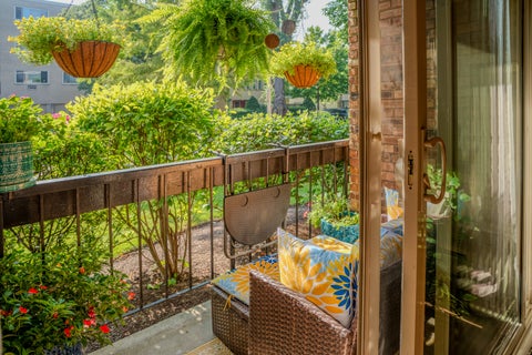 Tiny photo for 420 S HOME Avenue #109N, Oak Park, IL 60302 (MLS # 12748044)