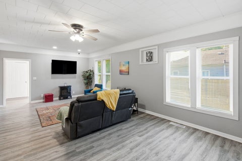 Tiny photo for 708 S Bentley Street, Marion, IL 62959 (MLS # 12744902)