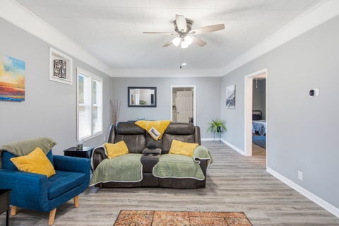 Tiny photo for 708 S Bentley Street, Marion, IL 62959 (MLS # 12744902)